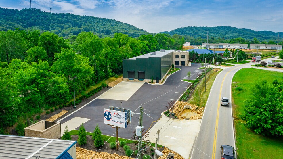 More Photos Of 5402 Ooltewah Ringgold Rd, College Dale Flex For Lease