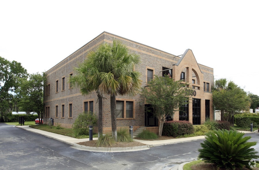 More Photos Of 2850 Ashley Phosphate Rd, North Charleston Office For Lease