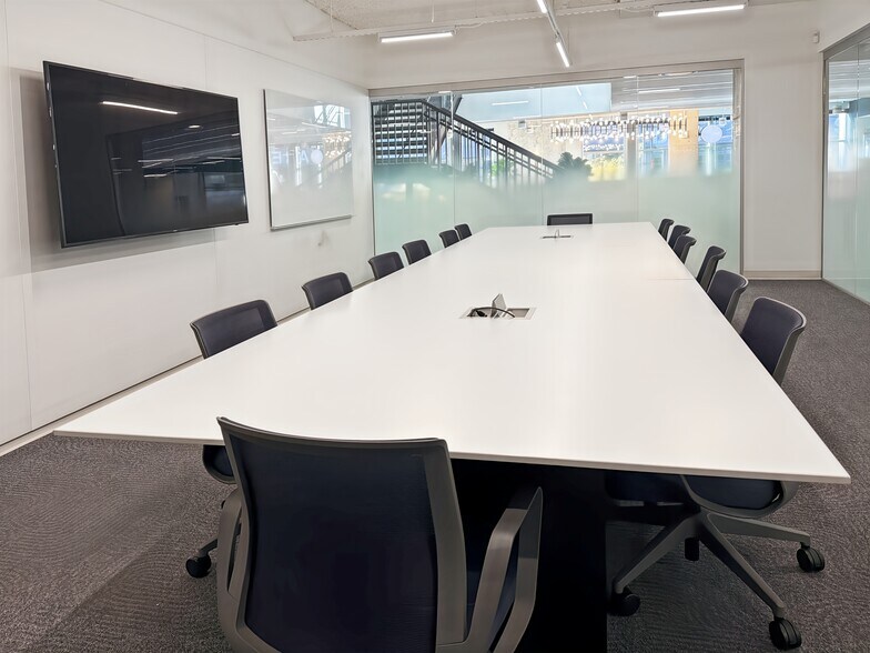 More Photos Of 800 Maine Ave SW, Washington Coworking Space