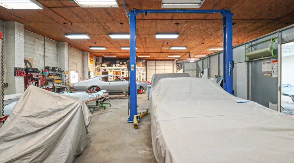 More Photos Of 100 Sheehan Ln, Fairchance Auto Repair For Sale