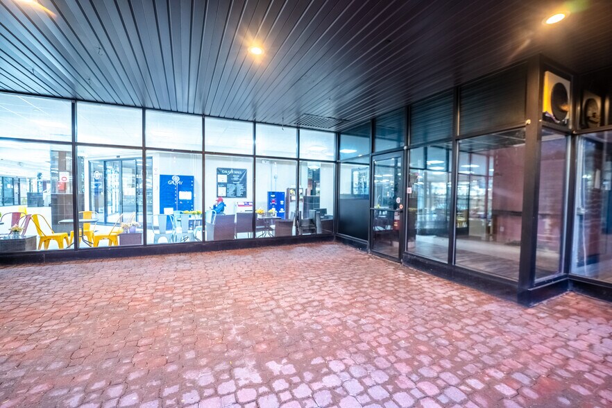 More Photos Of 7000 E Kennedy Blvd, Guttenberg Apartments For Sale