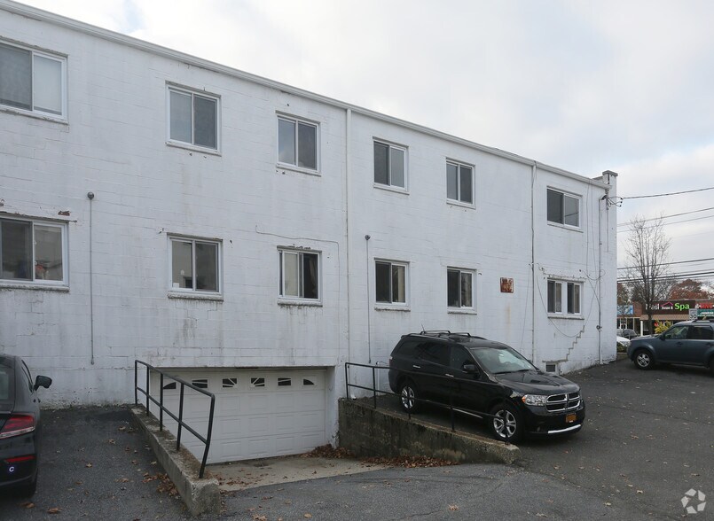 More Photos Of 1757 Merrick Ave, Merrick Office For Lease