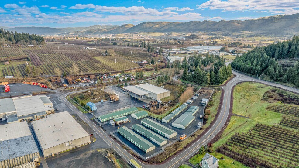 More Photos Of Stadelman, Hood River Industrial For Sale