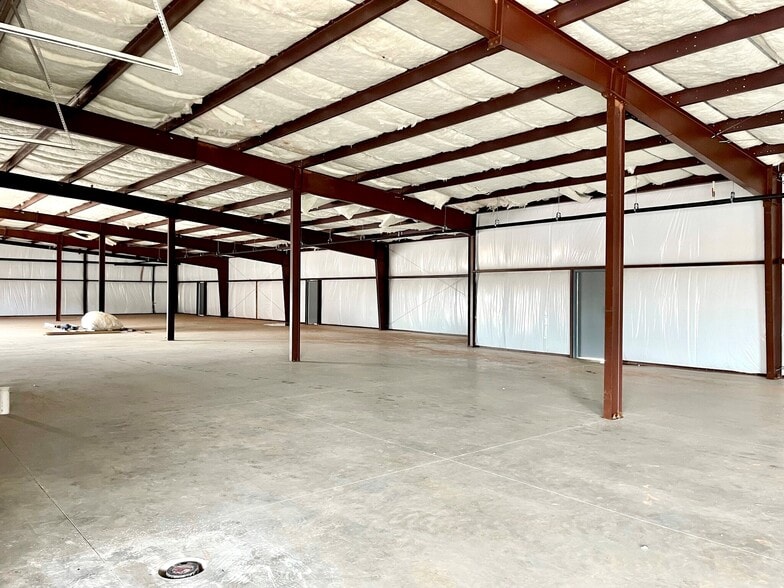 More Photos Of S Sara Rd & SW 89th St, Mustang Unknown For Lease