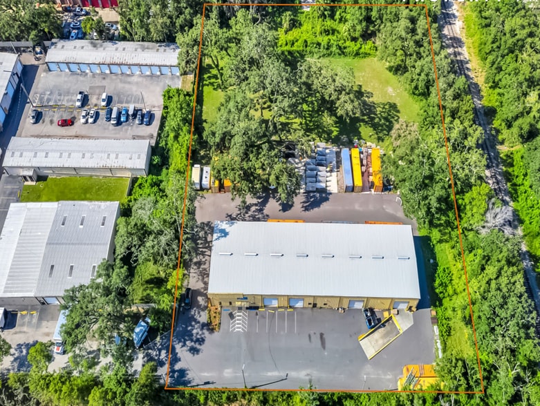 More Photos Of 13650 N 12th St, Tampa Warehouse For Sale
