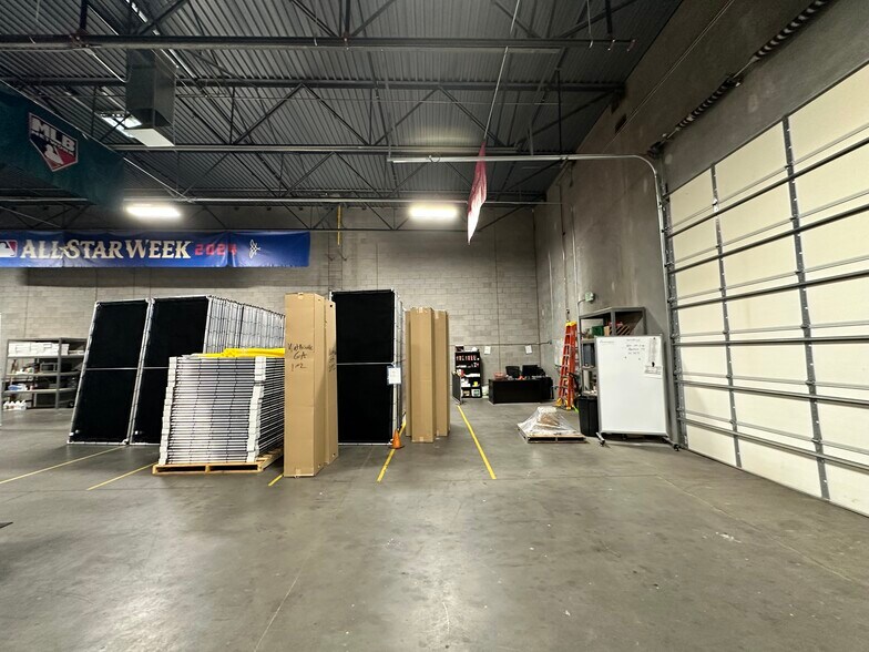 More Photos Of 1715 N Rosemont, Mesa Warehouse For Lease