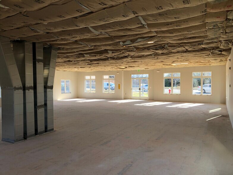 More Photos Of 45441 Ruritan Cir, Sterling Medical For Lease