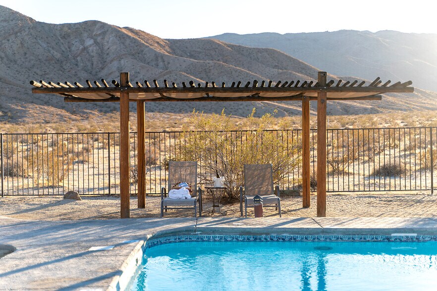 More Photos Of 405 Palm Canyon Dr, Borrego Springs Hotel For Sale