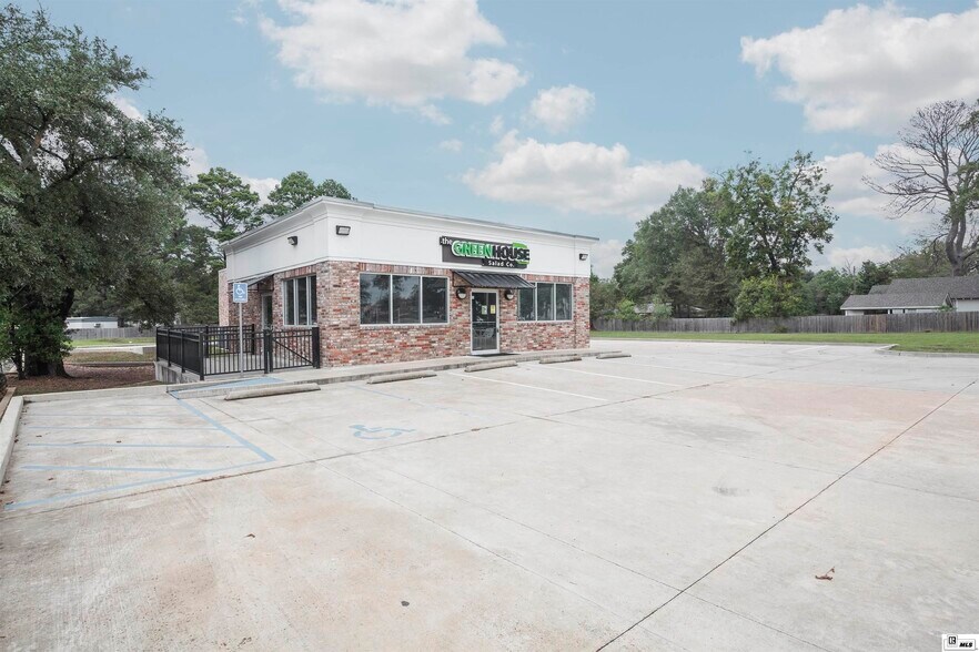 More Photos Of 1412 Ridge Ave, West Monroe Restaurant For Sale