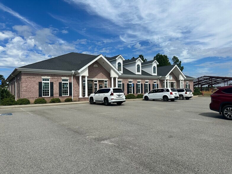 More Photos Of 104 Charles Andrew Dr, Vidalia Office For Lease