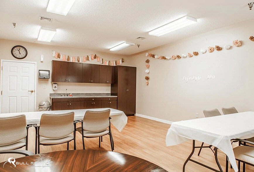 More Photos Of 2333 Ashley River Rd, Charleston Assisted Living For Sale