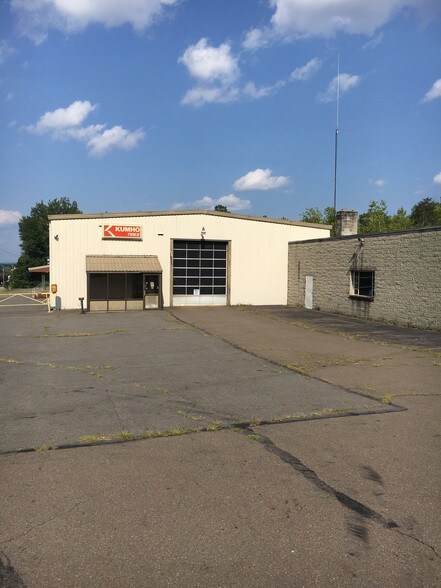 More Photos Of 1280 Sans Souci Pky, Wilkes-Barre Auto Dealership For Sale