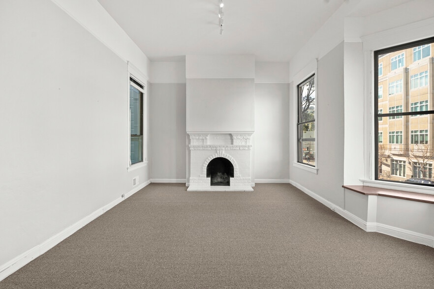 More Photos Of 1732-1736 Divisadero St, San Francisco Storefront Retail Office For Lease