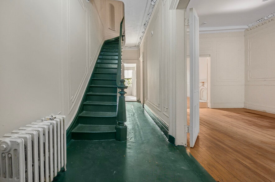 More Photos Of 308 Pleasant Ave, New York Apartments For Sale