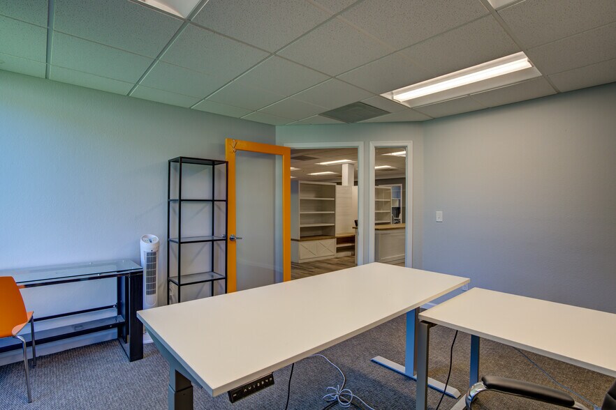 More Photos Of 2960 N Academy Blvd, Colorado Springs Office For Sale