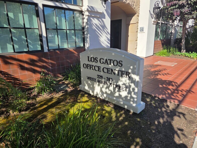 More Photos Of 229 W Main St, Los Gatos Medical For Sale