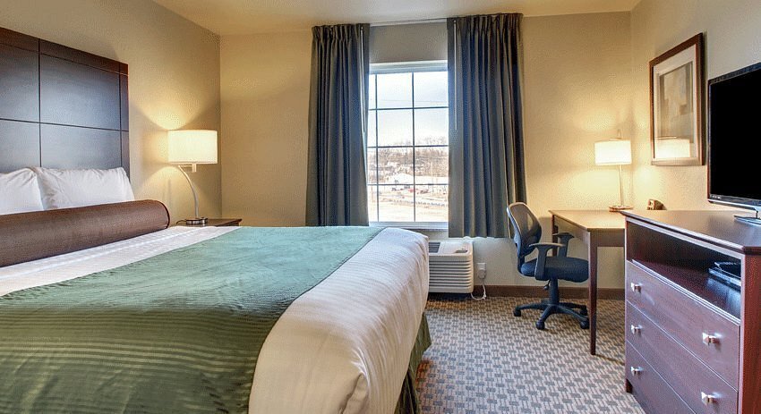 More Photos Of 4995 Station Rd, Erie Hotel For Sale