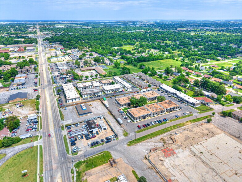More Photos Of 1713 S Memorial Dr, Tulsa Apartments For Sale