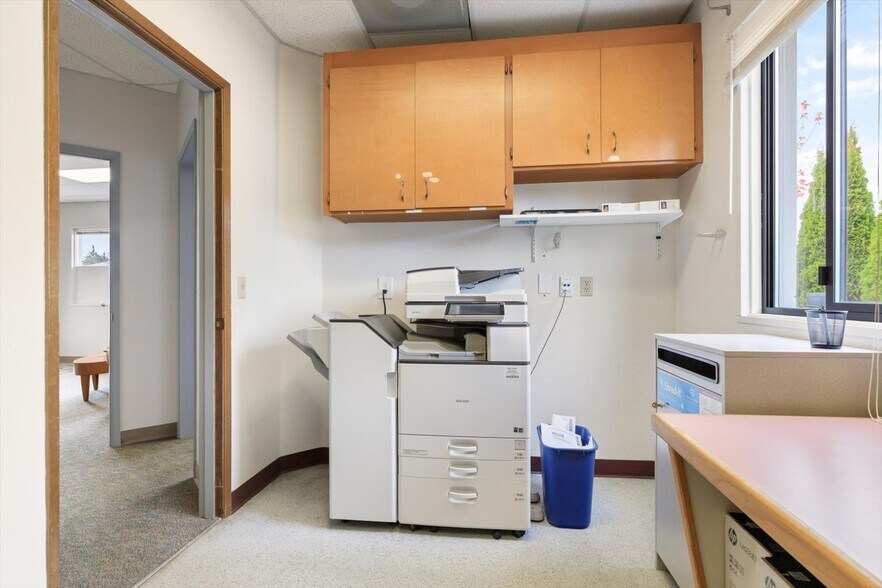 More Photos Of 5589 Harbor Road Rd, Freeland Office Residential For Sale