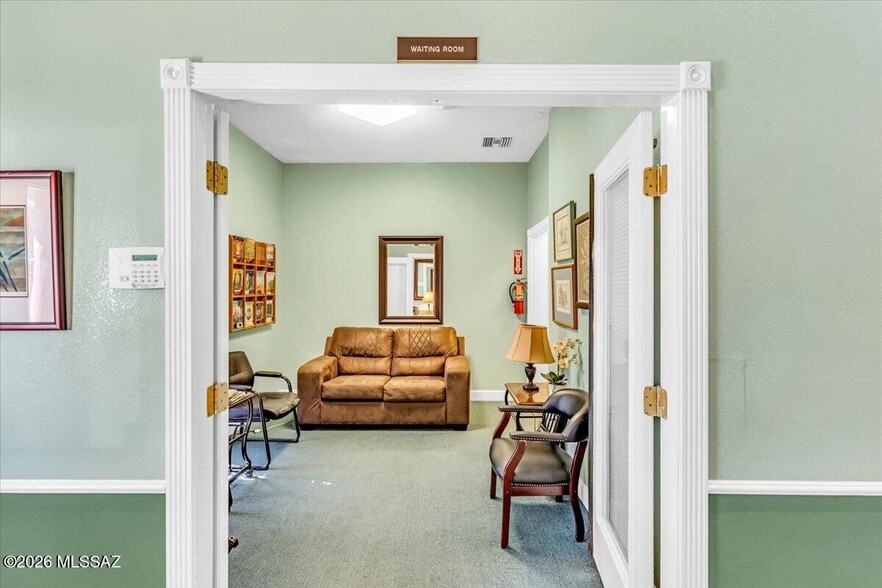 More Photos Of 2561-2563 E Fort Lowell Rd, Tucson Freestanding For Sale
