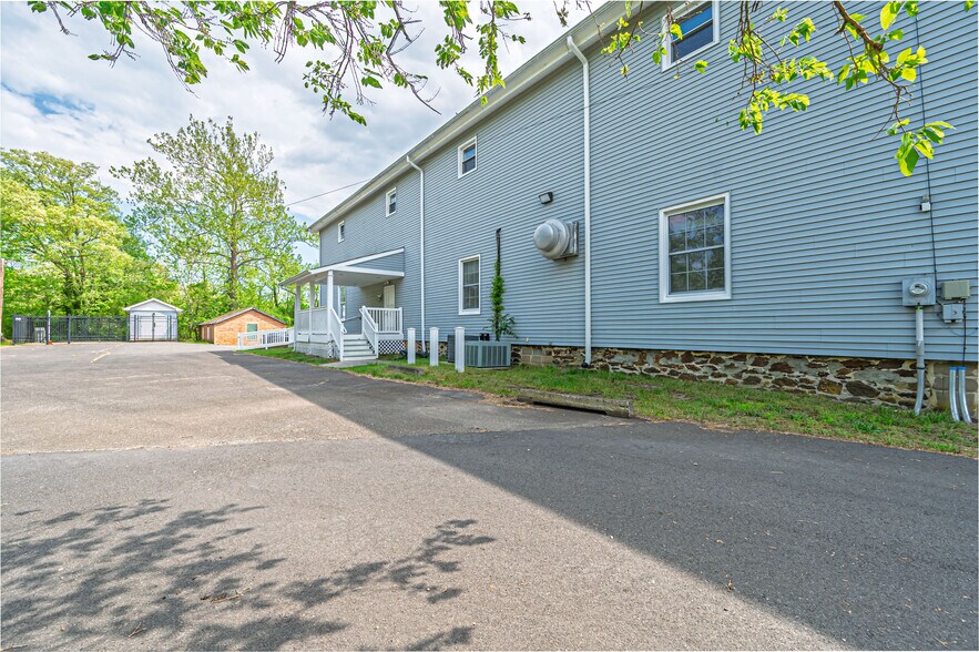 More Photos Of 82 Mill St, Mays Landing Restaurant For Sale