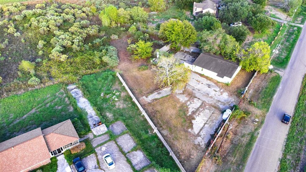 More Photos Of 117 County Road 227, East Bernard Land For Sale