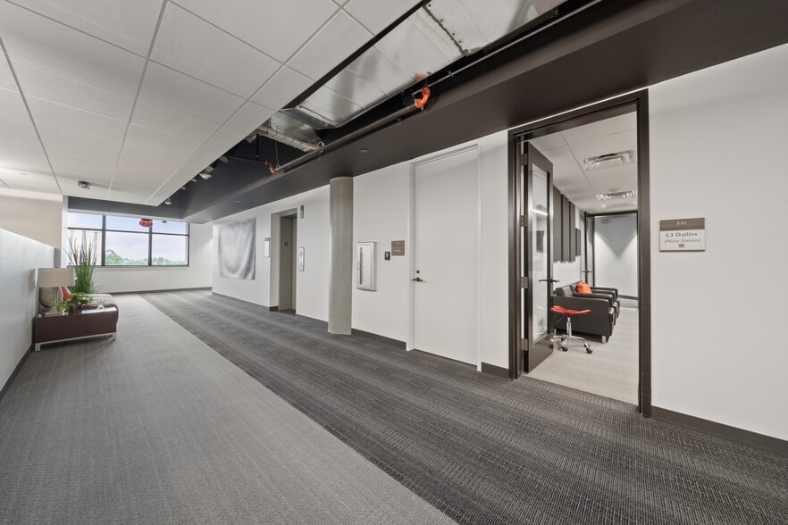 More Photos Of 7620 Guadalupe St, Austin Office For Lease