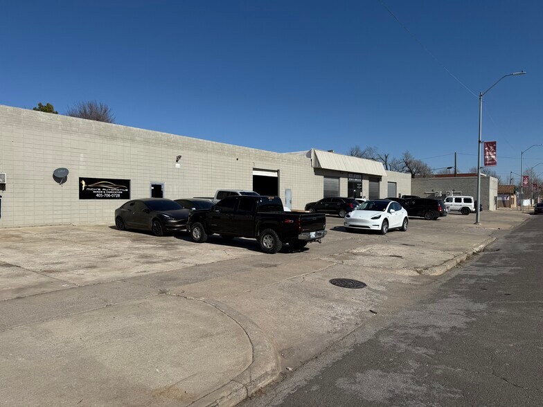 More Photos Of 2001-2021 Exchange Ave, Oklahoma City Warehouse For Lease