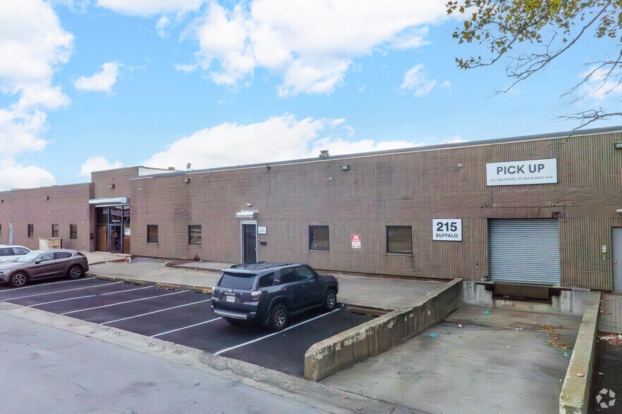 More Photos Of 215 Buffalo Ave, Freeport Warehouse For Sale