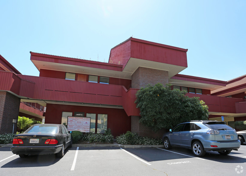 Primary Photo Of 39267 Mission Blvd, Fremont Medical For Lease