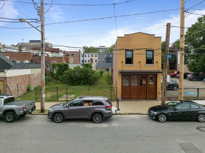 More Photos Of 711 James St, Pittsburgh Storefront Retail Residential For Sale