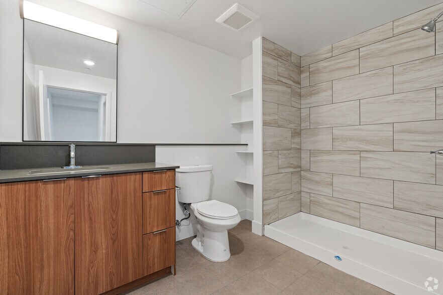 More Photos Of 301 D St, West Sacramento Apartments For Sale