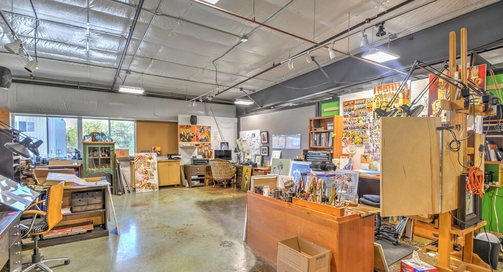 More Photos Of 11210 W Highway 290, Austin Manufacturing For Lease