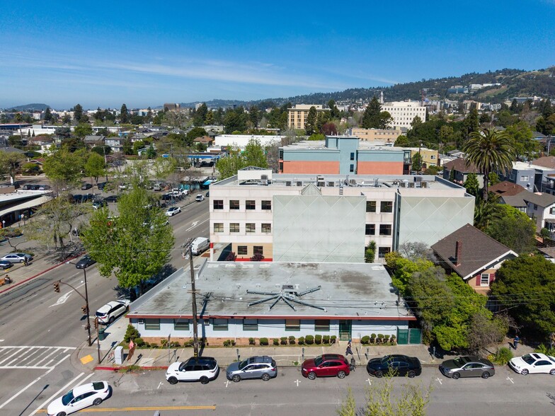 More Photos Of 3021 Telegraph Ave, Berkeley Medical For Sale