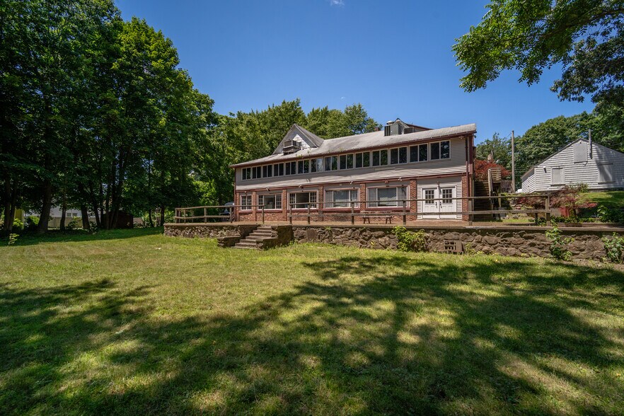 More Photos Of 2589 Boston Rd, Wilbraham Restaurant For Sale