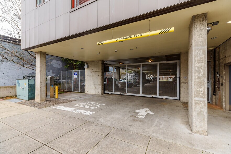 More Photos Of 375 NE Shaver St, Portland Apartments For Sale
