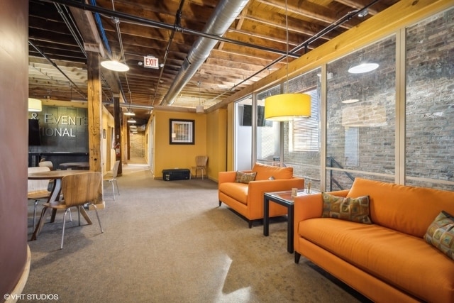 More Photos Of 1348 W Concord Pl, Chicago Office For Sale