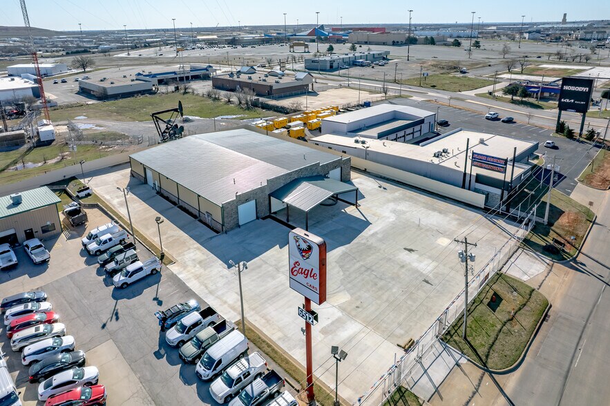 More Photos Of 6600 S I 35 Service Rd, Oklahoma City Flex For Lease