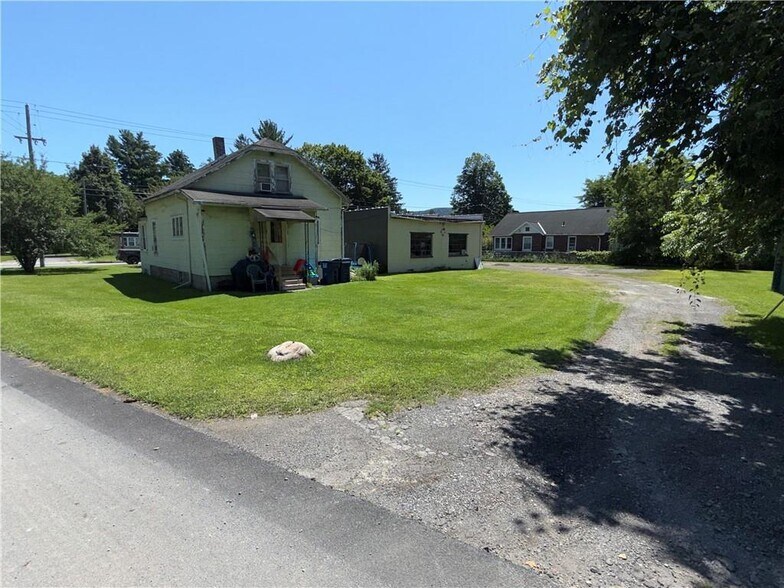 More Photos Of 24 Oneida St, Oneonta Restaurant For Sale