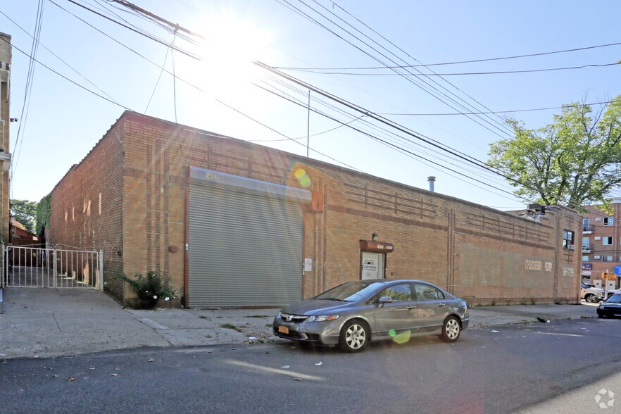 More Photos Of 105-01 101st Ave, Ozone Park Warehouse For Sale
