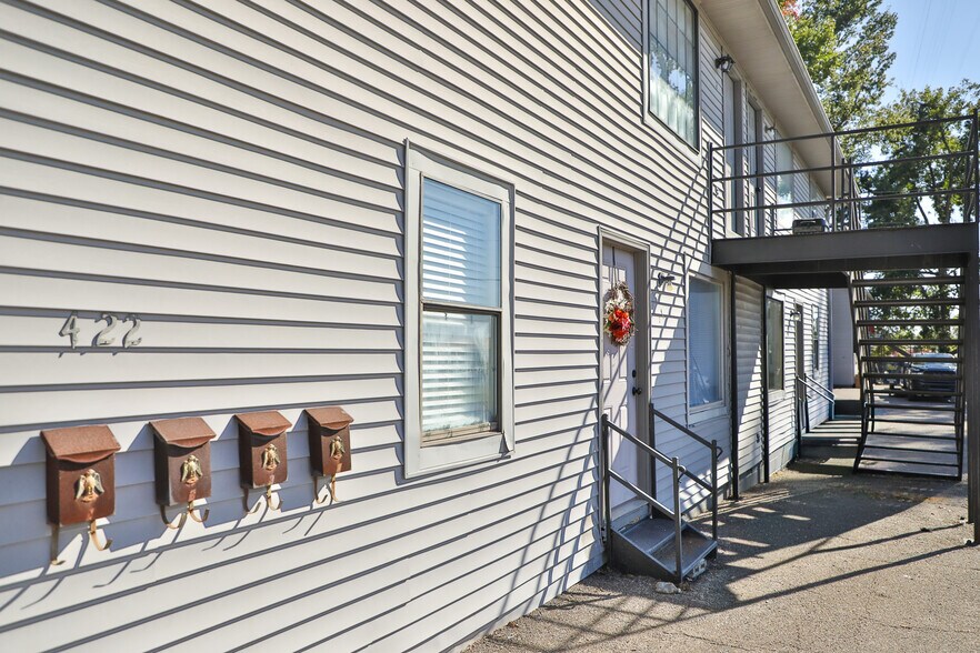 More Photos Of 422 W Jackson St, Union City Apartments For Sale