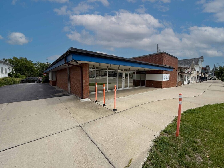 More Photos Of 3223 1st Ave SE, Cedar Rapids Medical For Sale