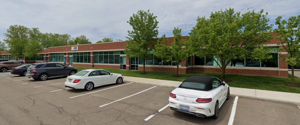 Primary Photo Of 27275 Haggerty Rd, Novi Research And Development For Lease
