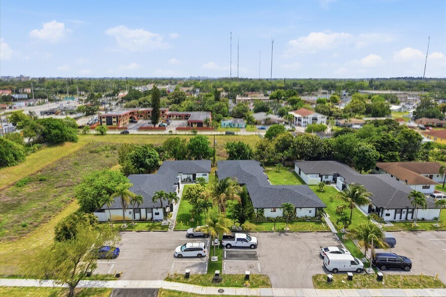 More Photos Of 6032 SW 25th St, Miramar Apartments For Sale
