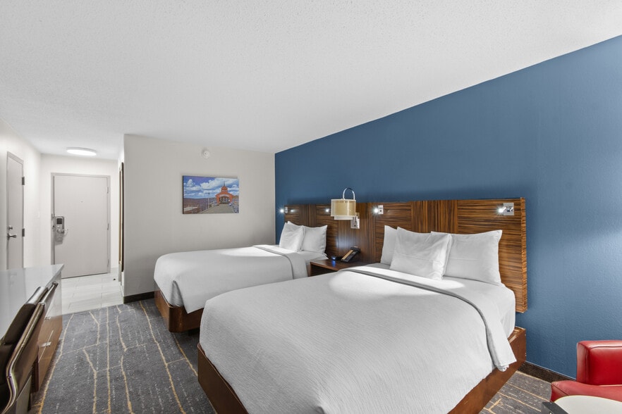 More Photos Of 2468 State Route 414, Waterloo Town Hotel For Sale