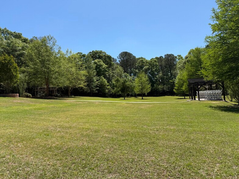More Photos Of 4950 S County Road 20, Ozark Freestanding For Sale
