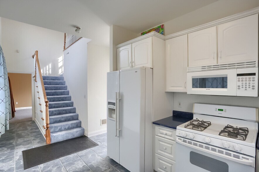 More Photos Of 132 Peppergrass Rd, Baden Lodge Meeting Hall For Sale