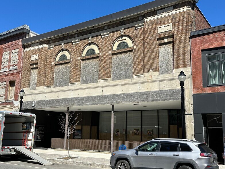 More Photos Of , Waterville General Retail For Sale