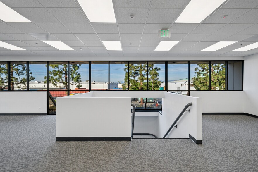 More Photos Of 2850 E El Presidio St, Long Beach Industrial For Sale