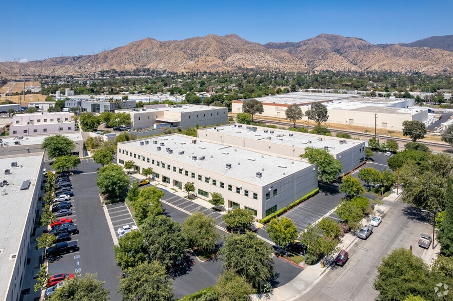 More Photos Of 15823 W Monte St, Sylmar Distribution For Sale